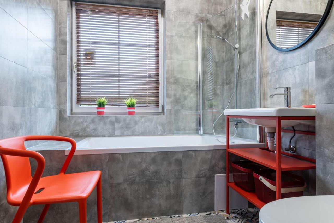 Villa Dom Kotwa Karwia Esterno foto