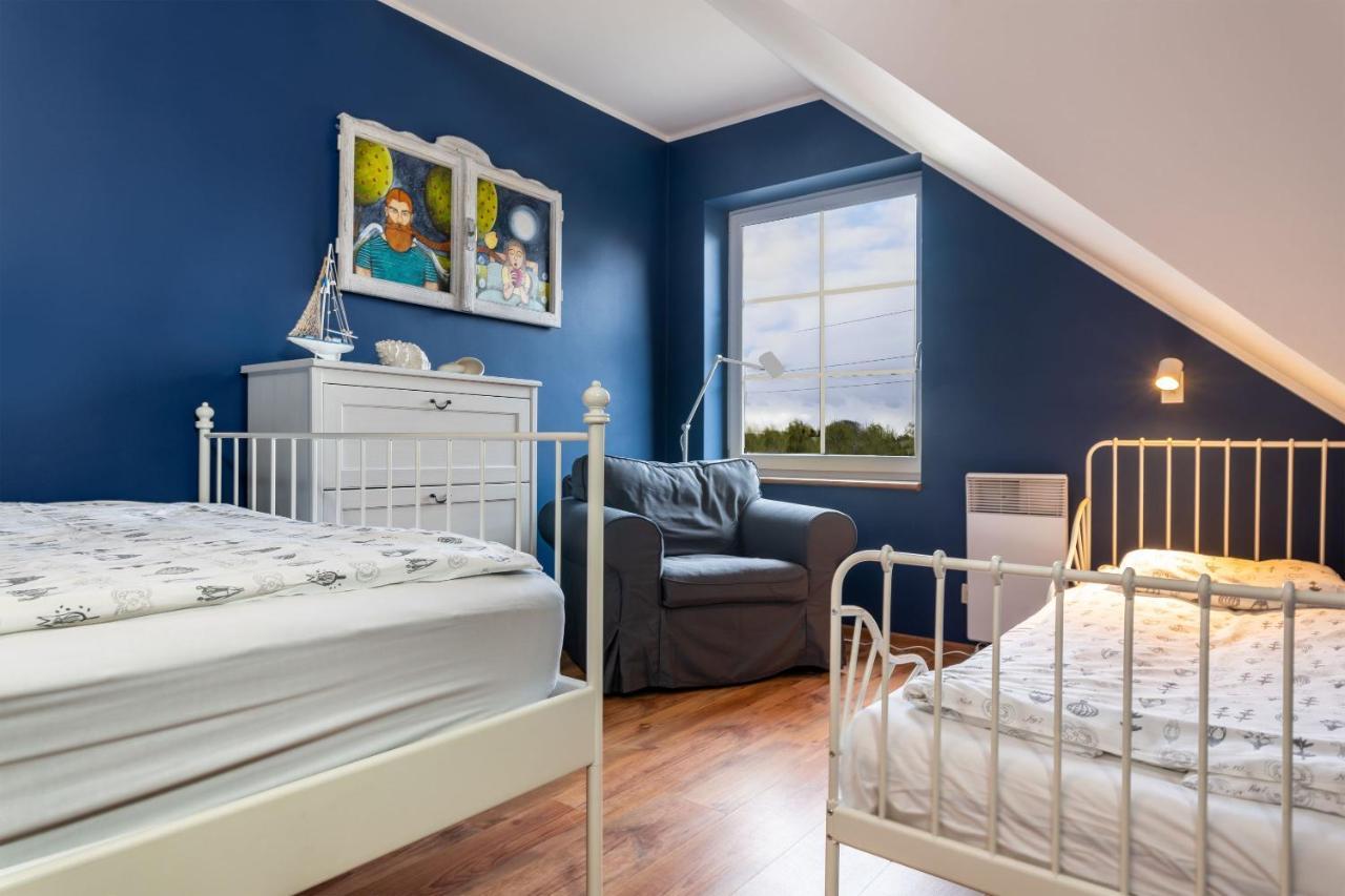 Villa Dom Kotwa Karwia Esterno foto