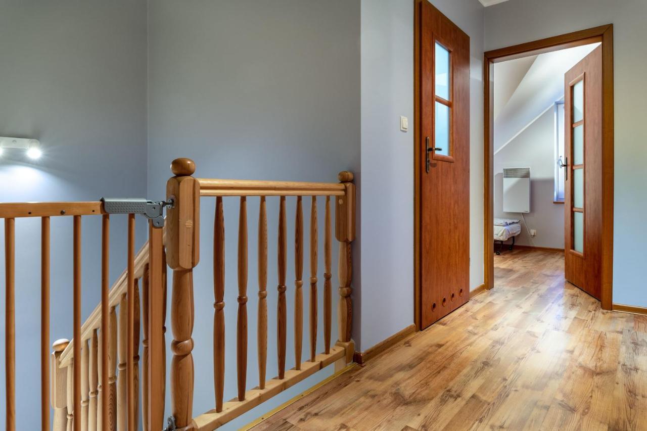 Villa Dom Kotwa Karwia Esterno foto
